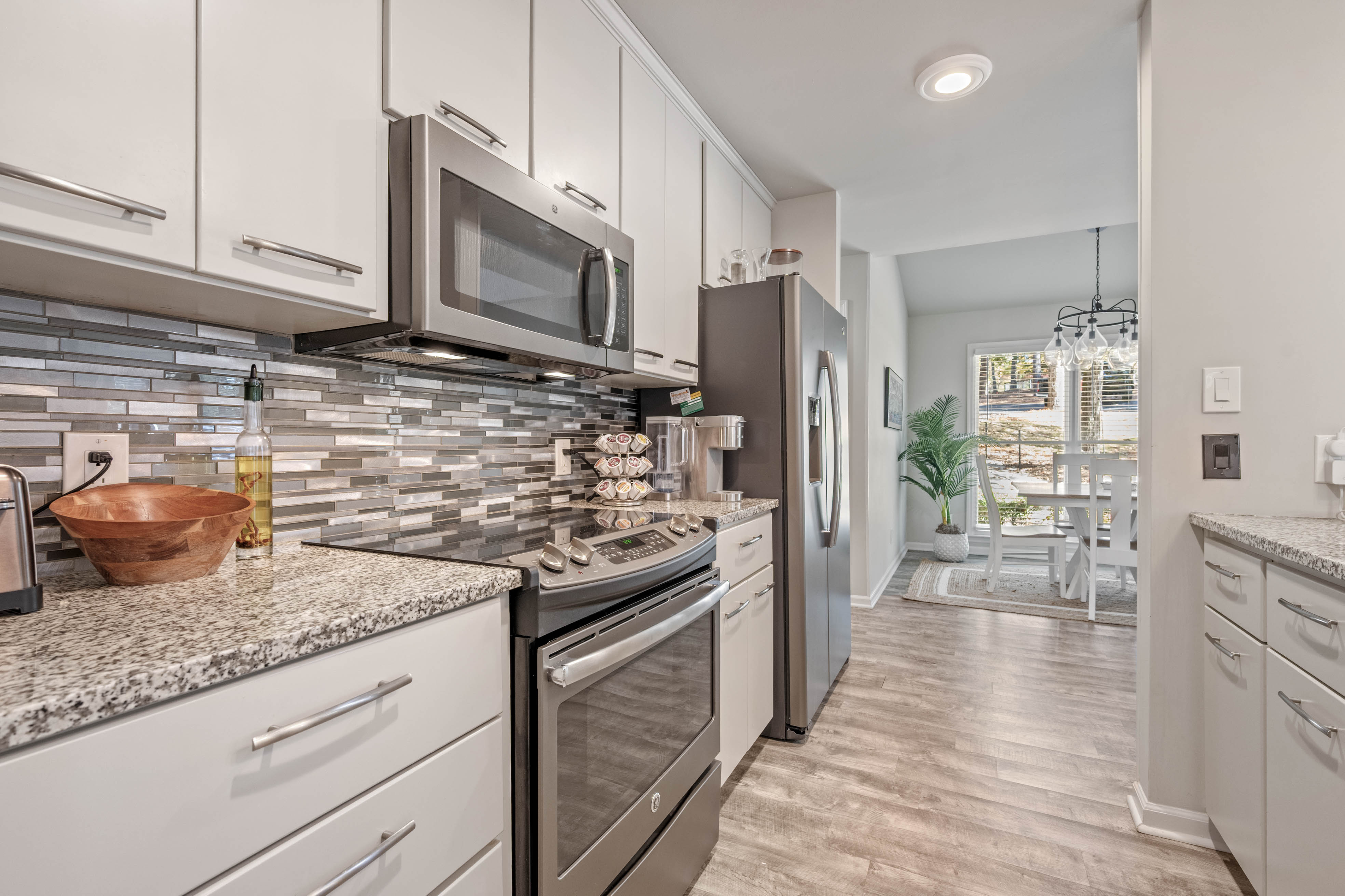 1033 Clubhouse Lane image 15